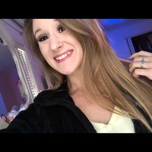 Meet your Posher, Samantha